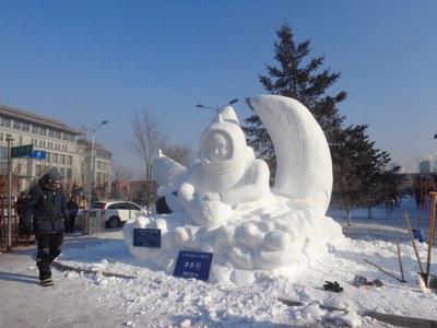 Marburger Schneeskulpturen-Team 