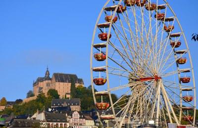 Schloss mit Riesenrad