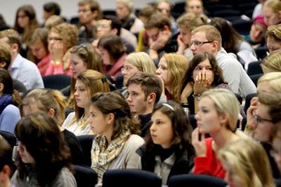 Studierende im Audimax