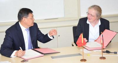 Partnerschaftsvertrag mit der Universität Wuhan verlängert
