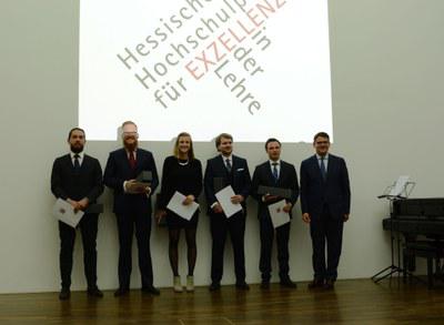 Hessischer Hochschulpreis für Exzellenz in der Lehre geht an studentisches Beobachterteam von Strafprozessen 