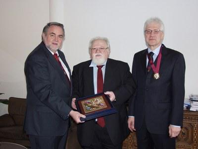 Ehrendoktorwürde für Prof. Nienhaus und Oertel Ehrendoktorwürde für Prof. Nienhaus und Oertel