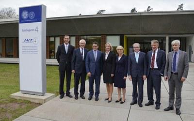 Pressekonferenz am MIT