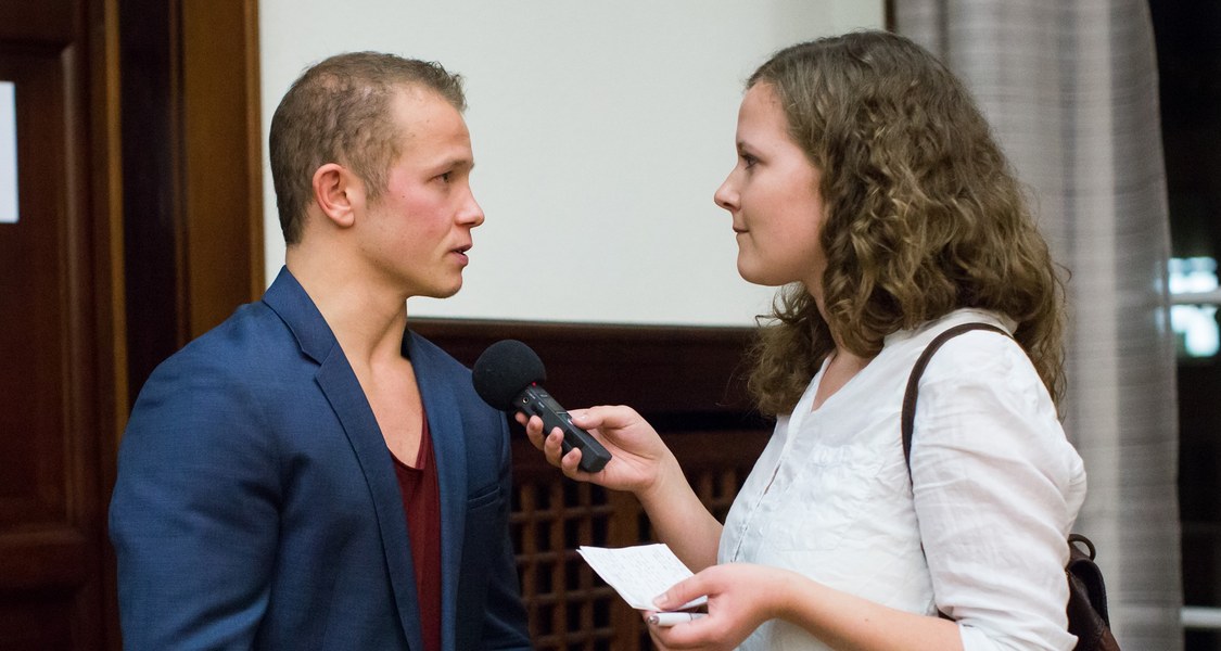 Interviewsituation mit zwei Personen