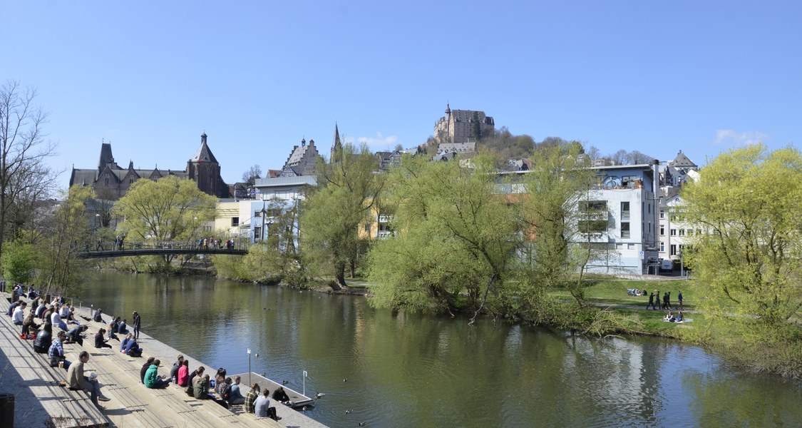 Lahnterrassen mit Panorama zum Schloss