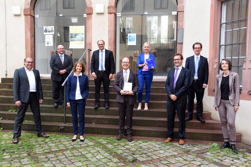 Gruppenfoto der Teilnehmenden