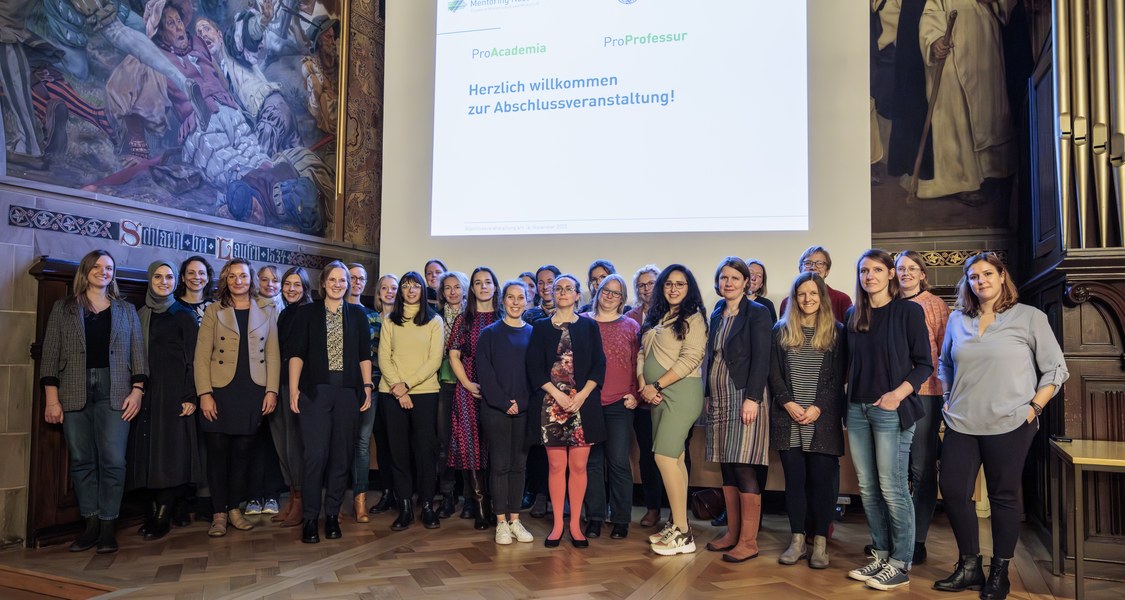 Gruppenbild Mentoring-Tandems in der Alten Aula