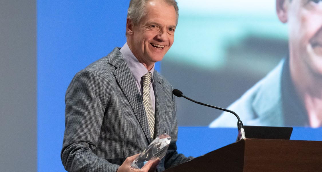 Marburger Phsychologie-Professor Stefan G. Hofmann erhält den ABCT Liefetime Achievement Award