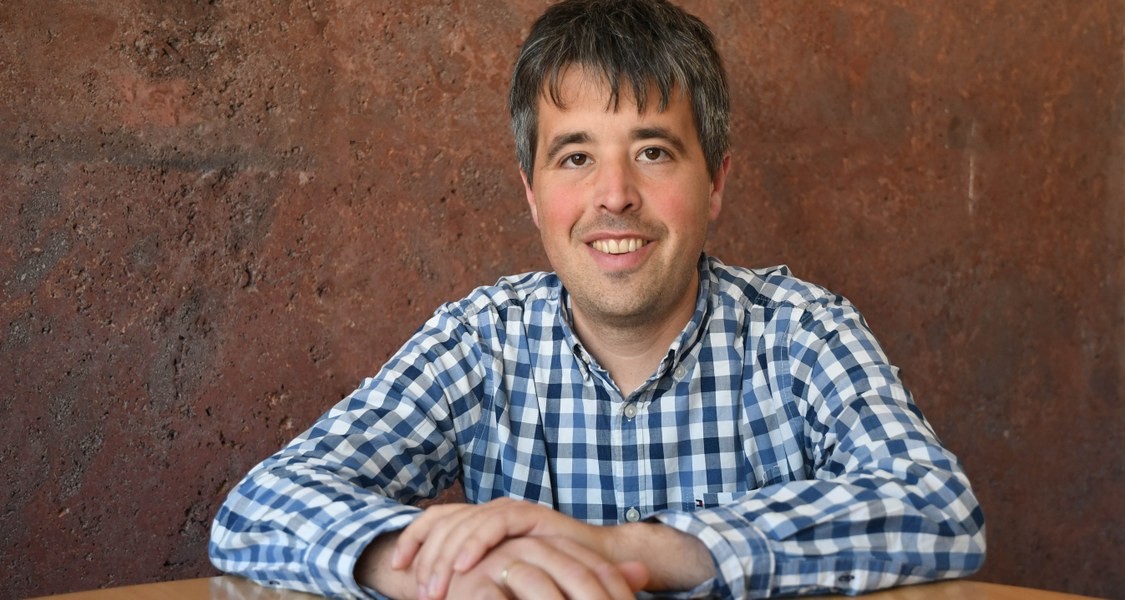 Portraitfoto von Marcel Reutzel