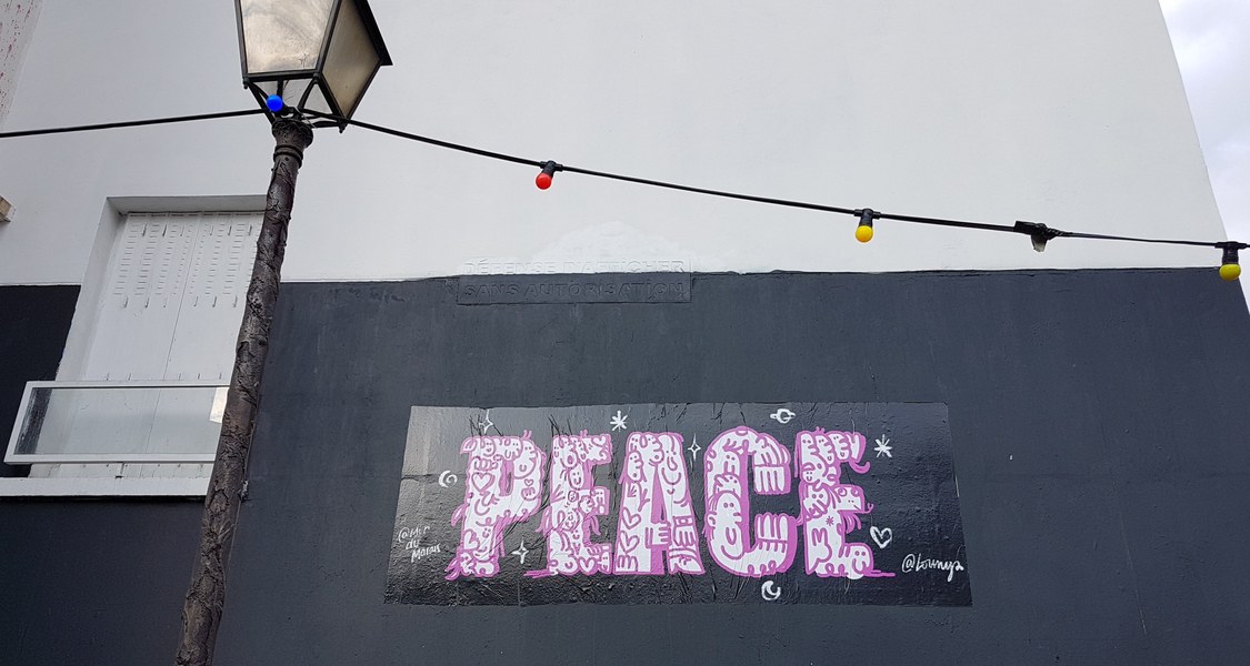 Straßenbeschriftung Frieden