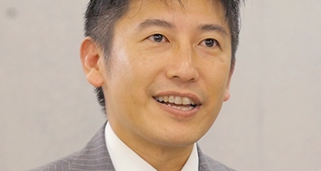 Foto Prof. Dr. Kazuki Hirase