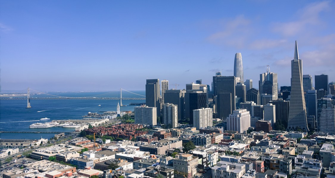 Skyline von San Francisco und Bay Bridge