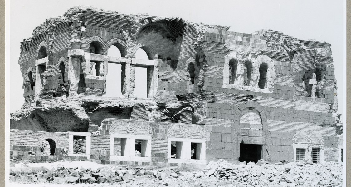 Archivfoto: Außenseite des Palasts