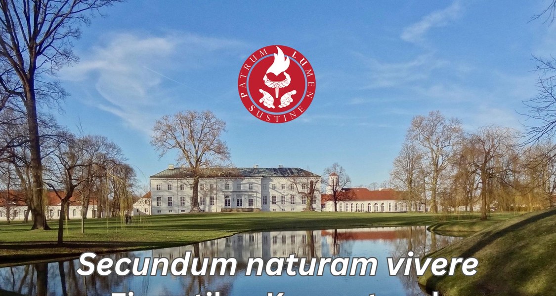 Schloss Neuhardenberg mit dem Logo der Patrum Lumen Sustine-Stiftung (PLuS), Basel