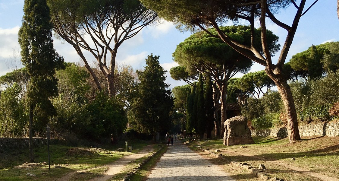 Die Via Appia Antica in Rom.
