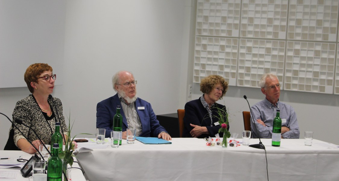 Prof. Dr. Susanne Lin-Klitzing, Prof. Dr. Hans-Christoph Berg, Prof. Dr. Frauke Stübig, Prof. Dr. Karl-Heinz Arnold bei Podiumsdiskussion