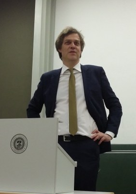 Foto Ringvorlesung Prof. Dr. Florian Jeßberger