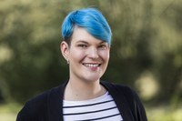 Kislat, Julia