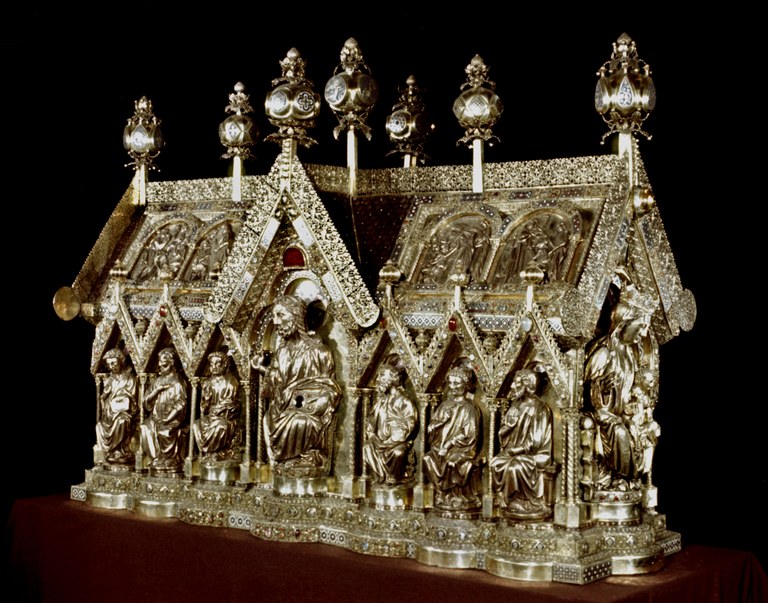 Reliquienschrein zur Aufbewahrung der Gebeine der Heiligen Elisabeth in der Elisabethkirche in Marburg.