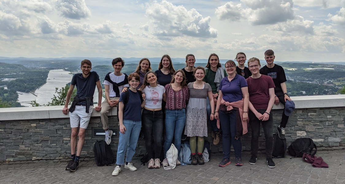 Ein Gruppenbild der Studierenden in Bonn