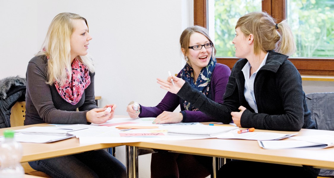 Studierende im Gespräch