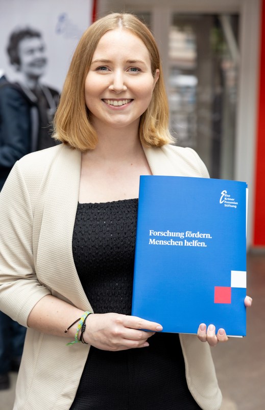 Das Foto zeigt die Preisträgerin des Publikationspreises 2025 der Else Kröner Fresenius Stiftung Dr. Susanne Meinert.