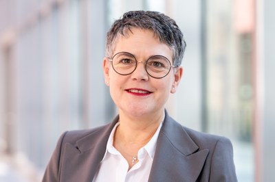 Porträt der Vizepräsidentin für Bildung Prof. Dr. Yvonne Zimmermann