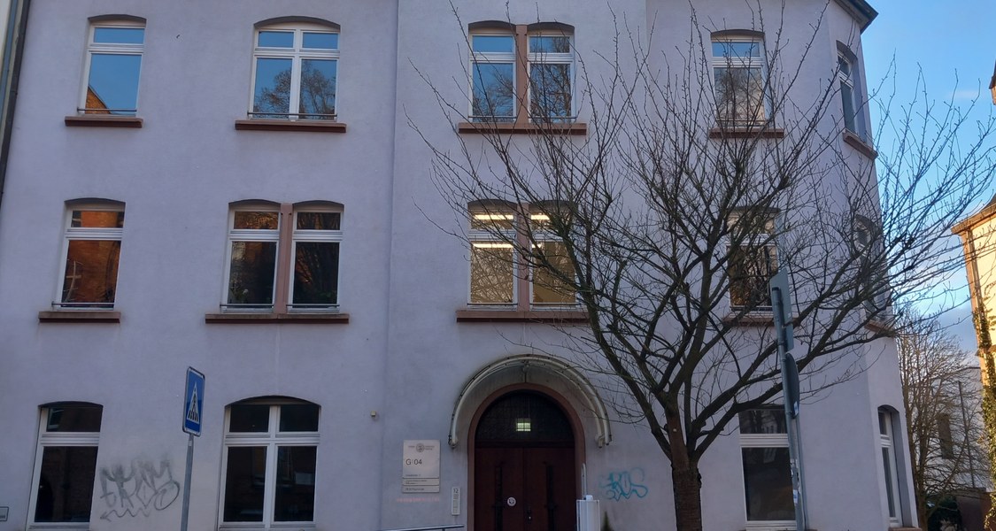 Photograph of the building Schulstr. 12.