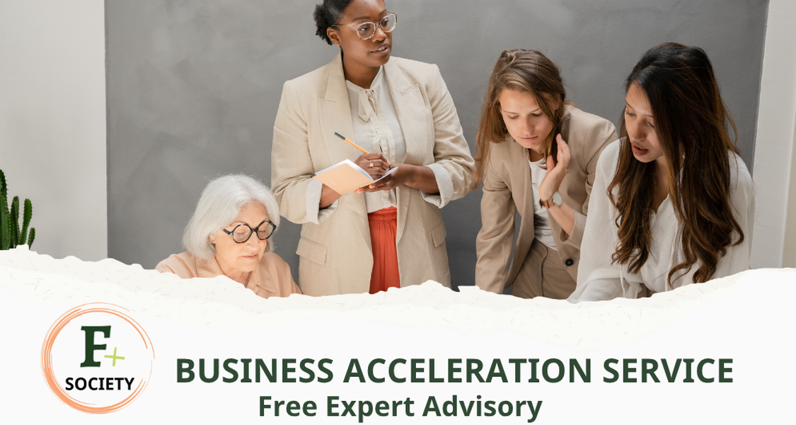 4 woman talking to each other. At the bottom of the picture, a banner with the text: Business accelaration service - free expert advisory